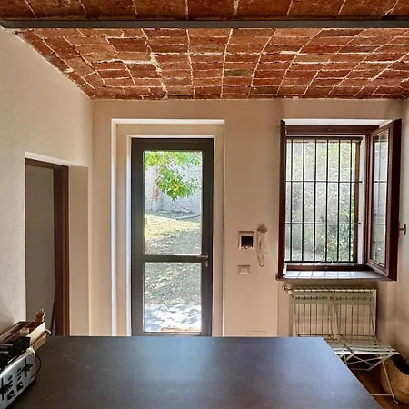 בית נופש Independent With Private Courtyard - Monferrato Montemagno (Piedmont)