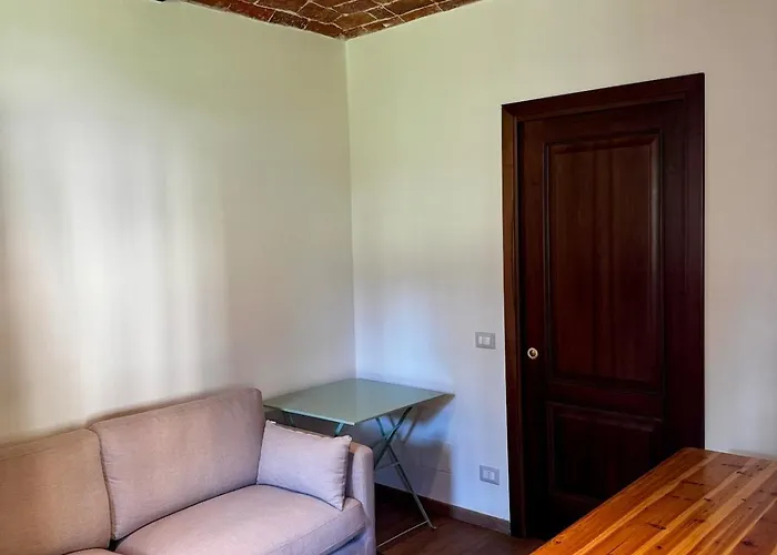 Independent With Private Courtyard - Monferrato בית נופש *